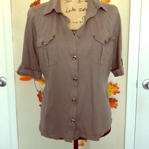 Casual button up shirt